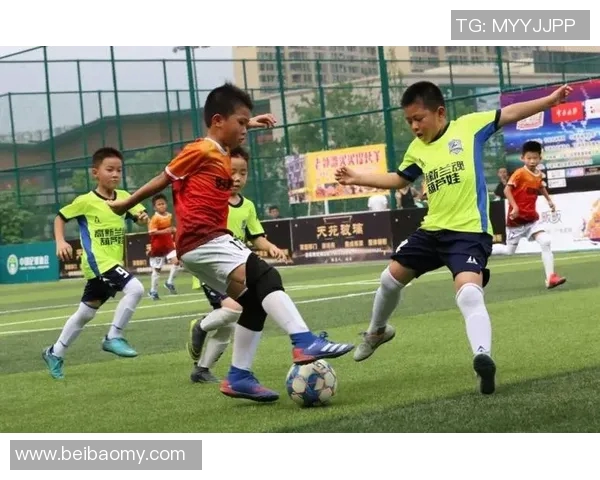 杭州足球队团队协作的成功秘诀与未来发展探讨